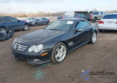 2008 Mercedes-Benz Sl 550 z USA, uszkodzony, nr VIN WDBSK71F78F139662